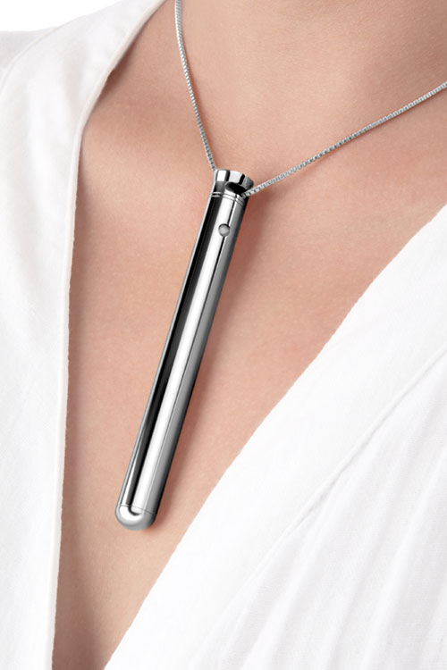 Le Wand 3.5&quot; Whisper Quiet Vibrating Necklace in Silver