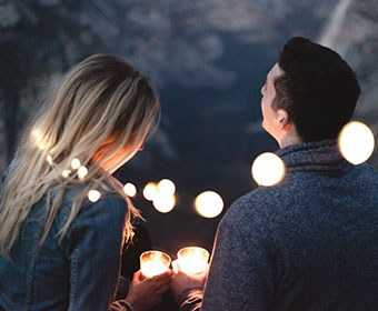 5 Christmas Date Ideas That Will Blow Their Mind